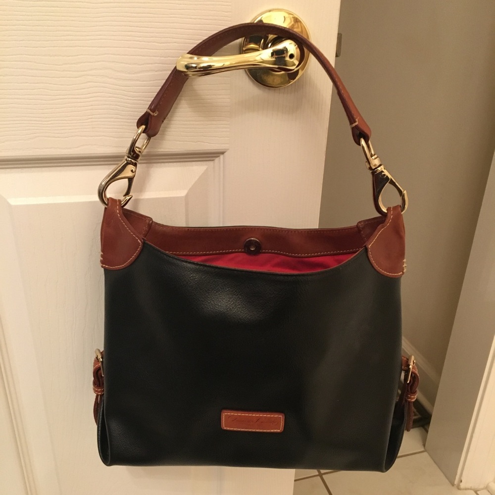 Vintage Dooney & Bourke shoulder bag